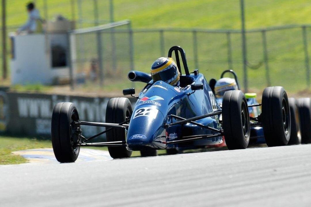 Formula Ford 24 Lap Race Day Wanneroo WA