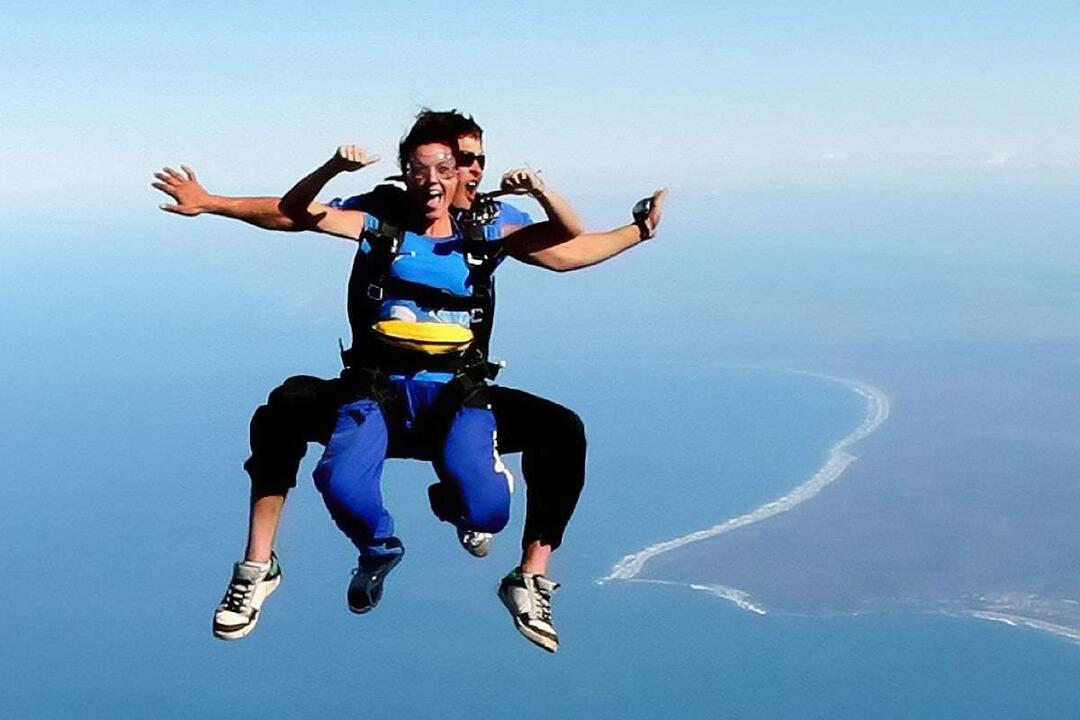 Skydive Tandem from 15000ft, Byron Bay - Weekend Byron Bay NSW