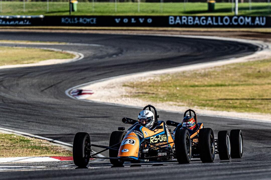 Formula Ford 40 Lap Race Day Wanneroo WA