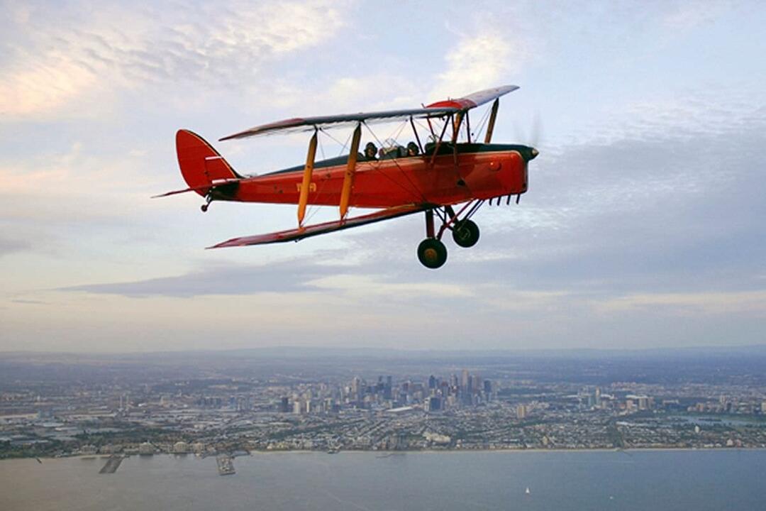 Aerobatics in a Tiger Moth Biplane Lethbridge VIC