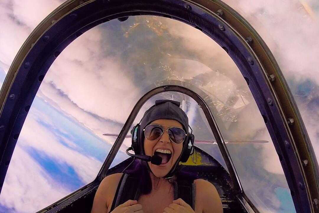 Upright Adventure Flight Airlie Beach Airlie Beach QLD