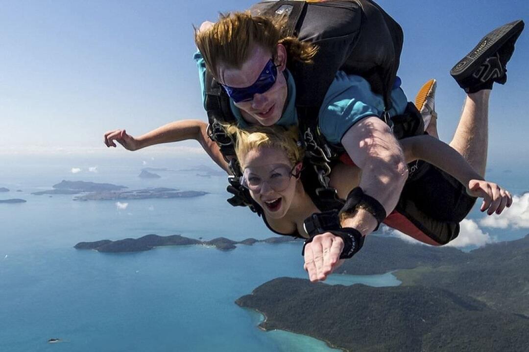 Skydive Airlie Beach from 15000ft Airlie Beach QLD