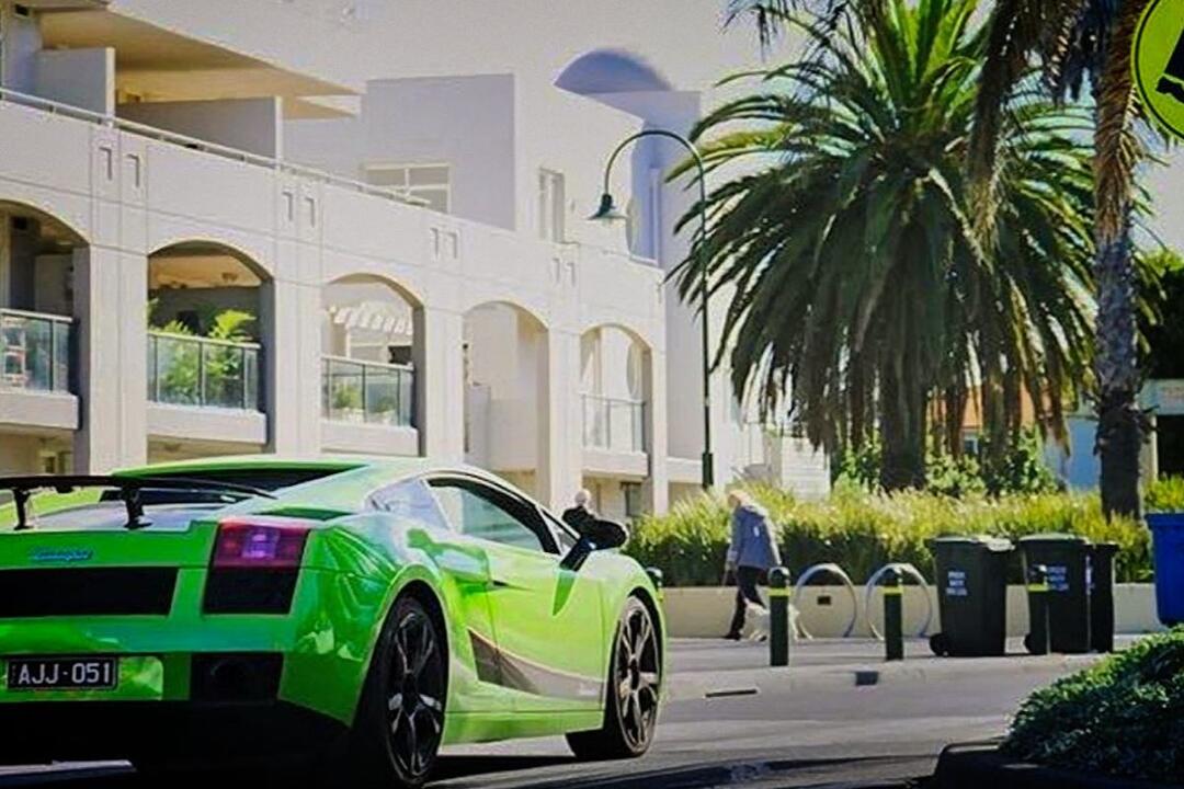 Drive a Lamborghini Gallardo, St Kilda St Kilda VIC