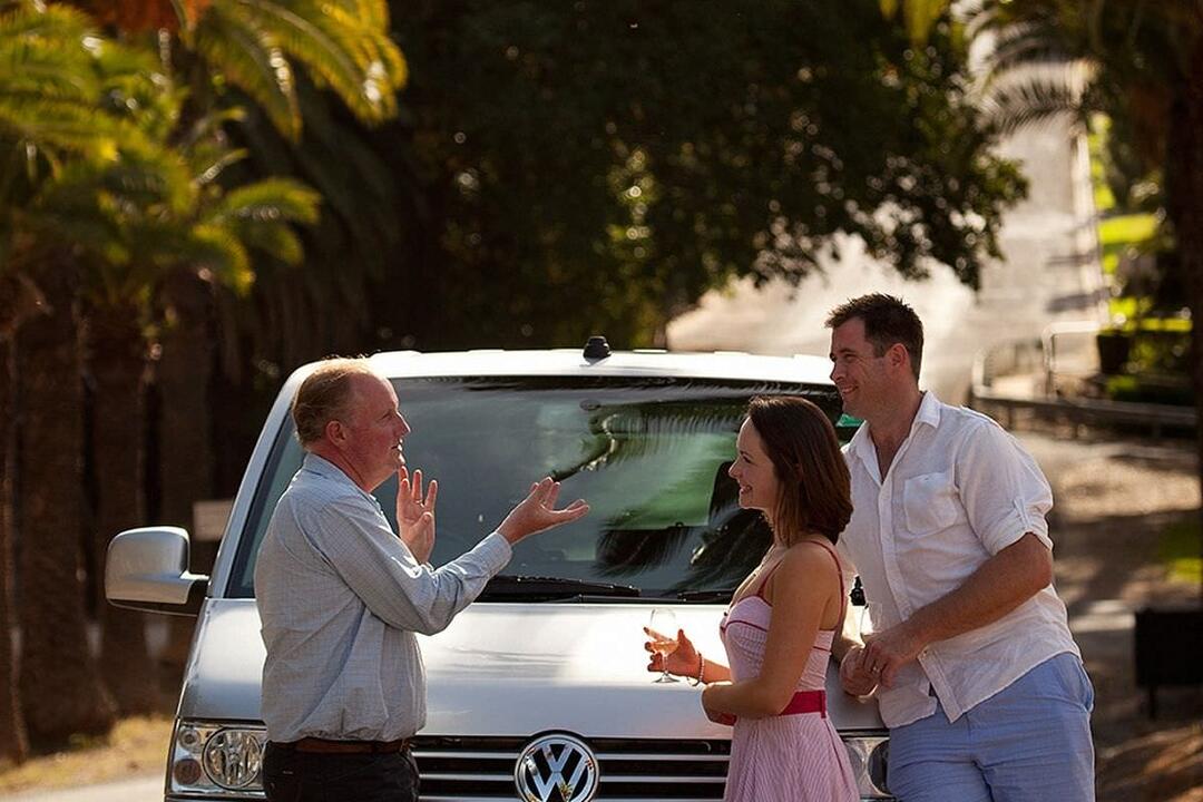 Full Day Adelaide Hills Gourmet and Wine Tour Adelaide SA