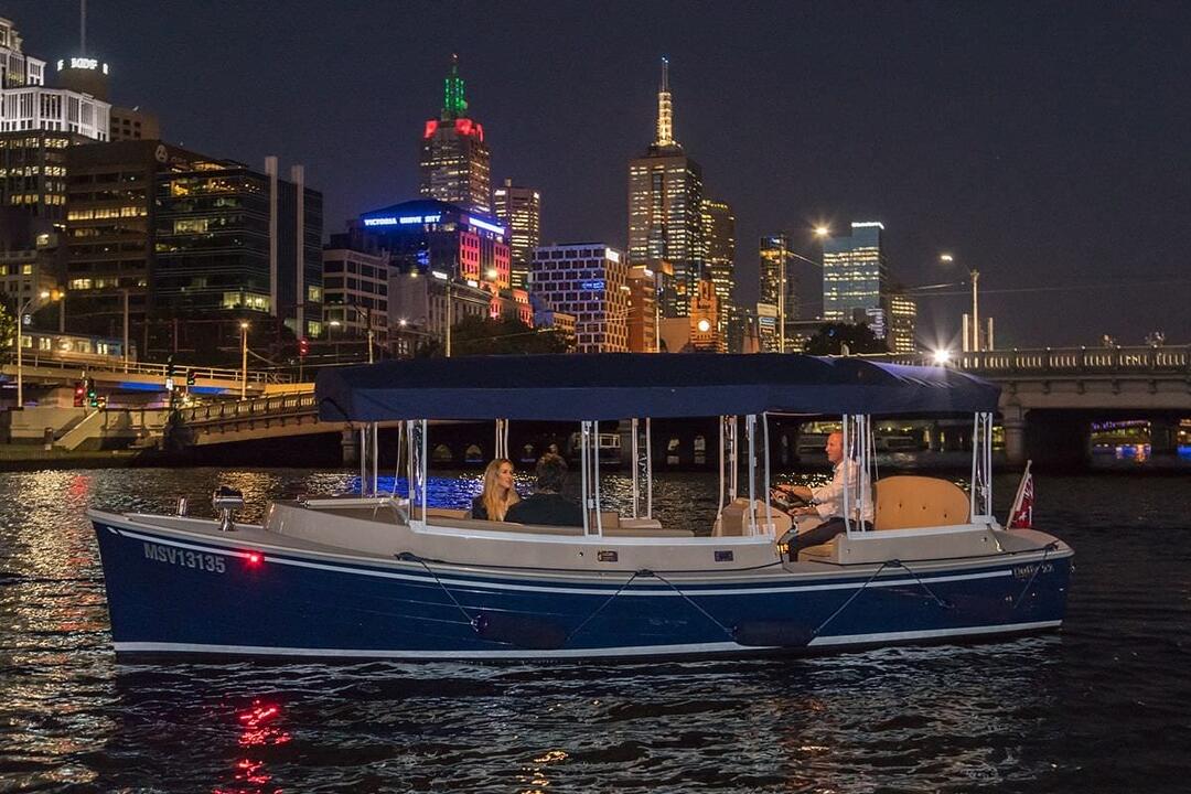 Progressive Dinner Boat Cruise for Two Melbourne VIC