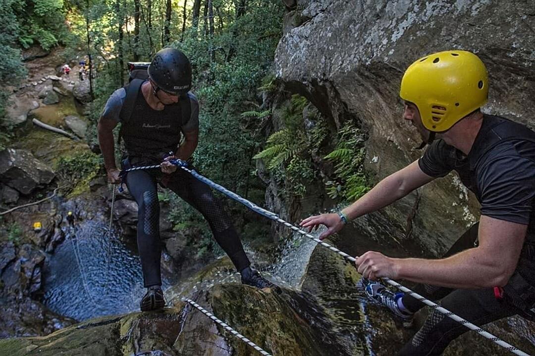 Abseiling and Canyoning 2-in-1 Beginner Combo Katoomba NSW