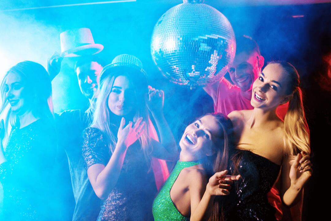 Cruise and Groove to Mum's Favs Sydney NSW