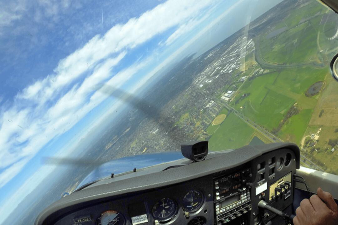 Light Aircraft Training, 2 Flights Launceston TAS