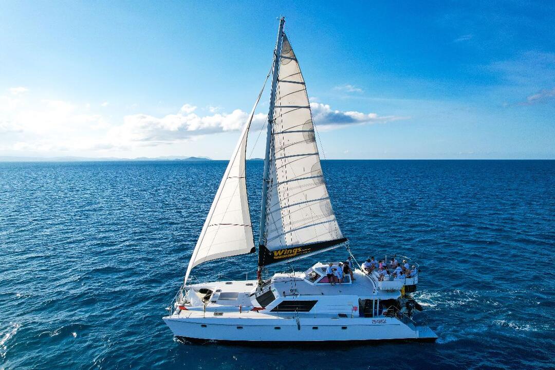Whitstunday Islands Sail, SUP and Snorkel Airlie Beach QLD