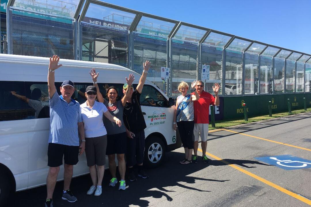 Sports and Beer Lovers Tour of Melbourne Melbourne VIC