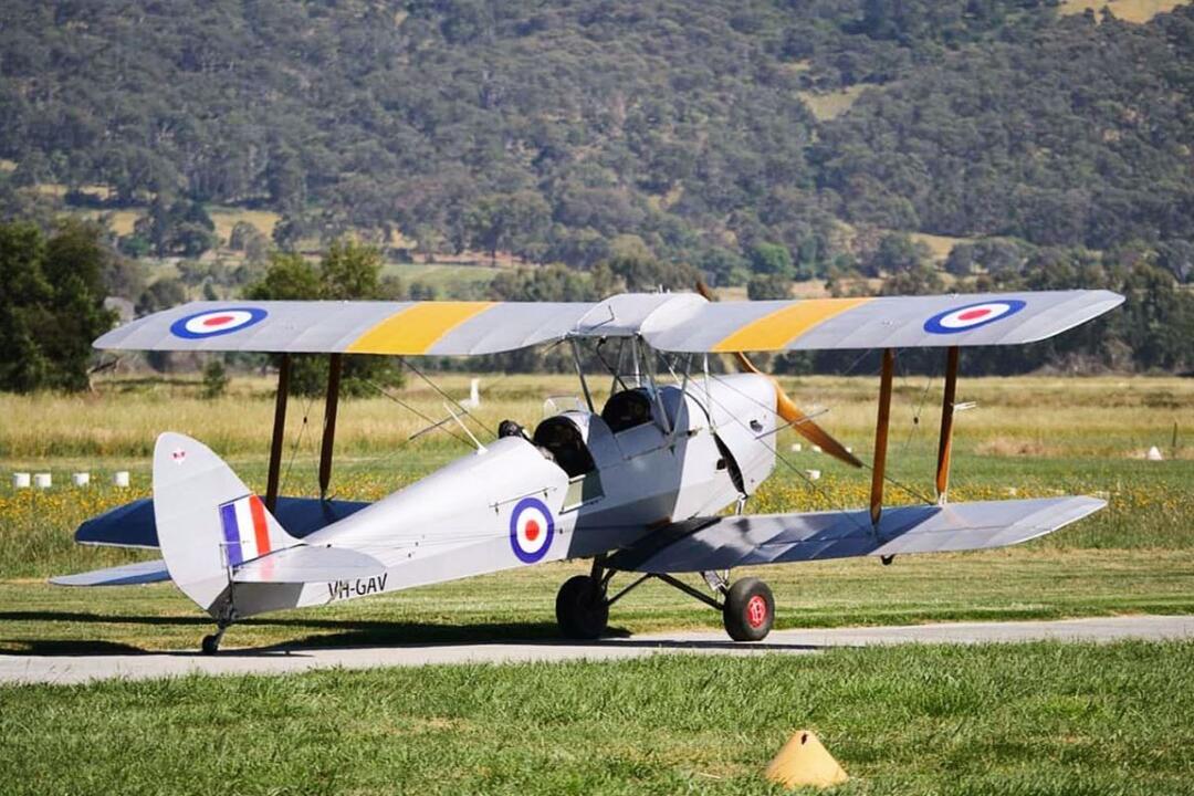 Yarra Valley Scenic Flight with Light Aerobatics Gift Voucher - Yering VIC