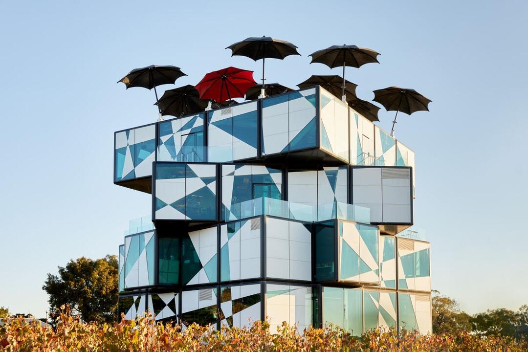 Exquisite d'Arenberg Cube Experience for 2 McLaren Vale SA