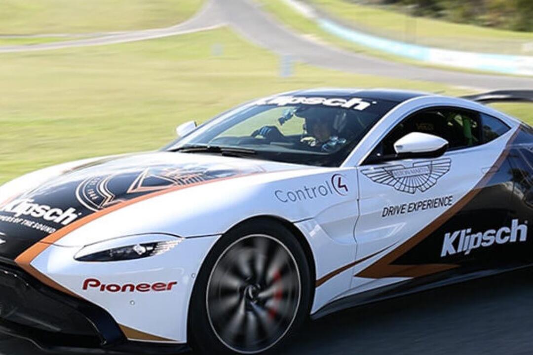 Drive an Aston Martin Vantage for 5 Laps Neerabup WA