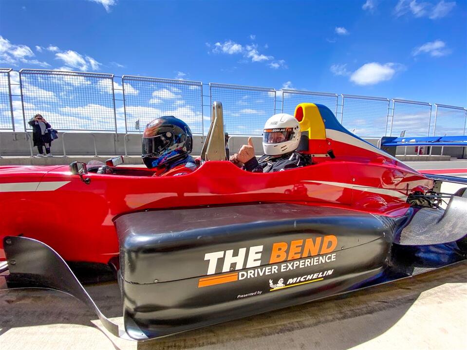 Formula Car and V8 Mustang Combo Tailem Bend SA