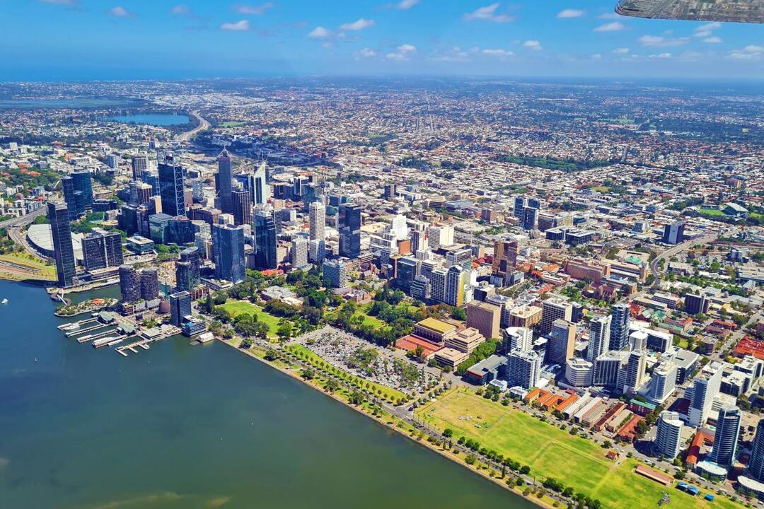 Perth City Beaches and Fremantle Flight Instant Booking - Jandakot WA