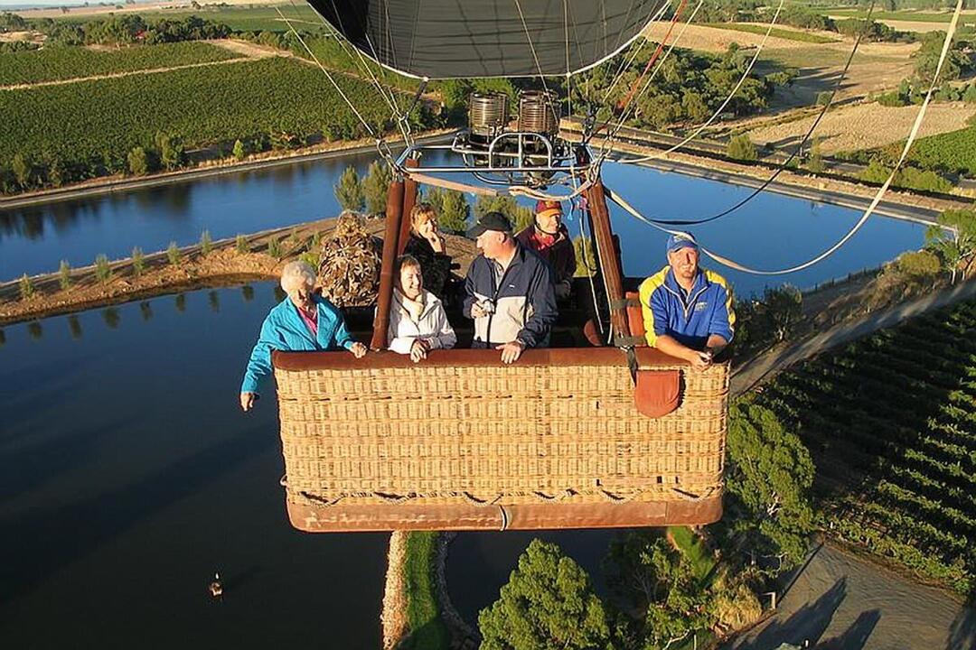 Hot Air Ballooning over the Barossa Valley Stonewell Road SA