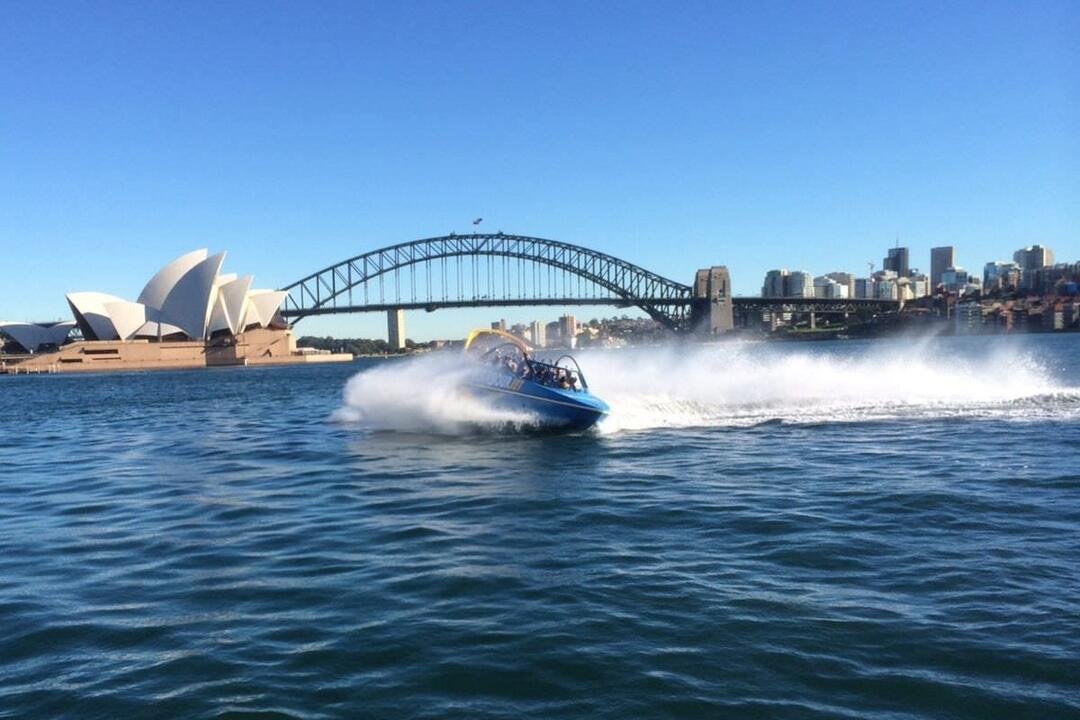 Sydney Harbour Jet Boat Blast Sydney NSW