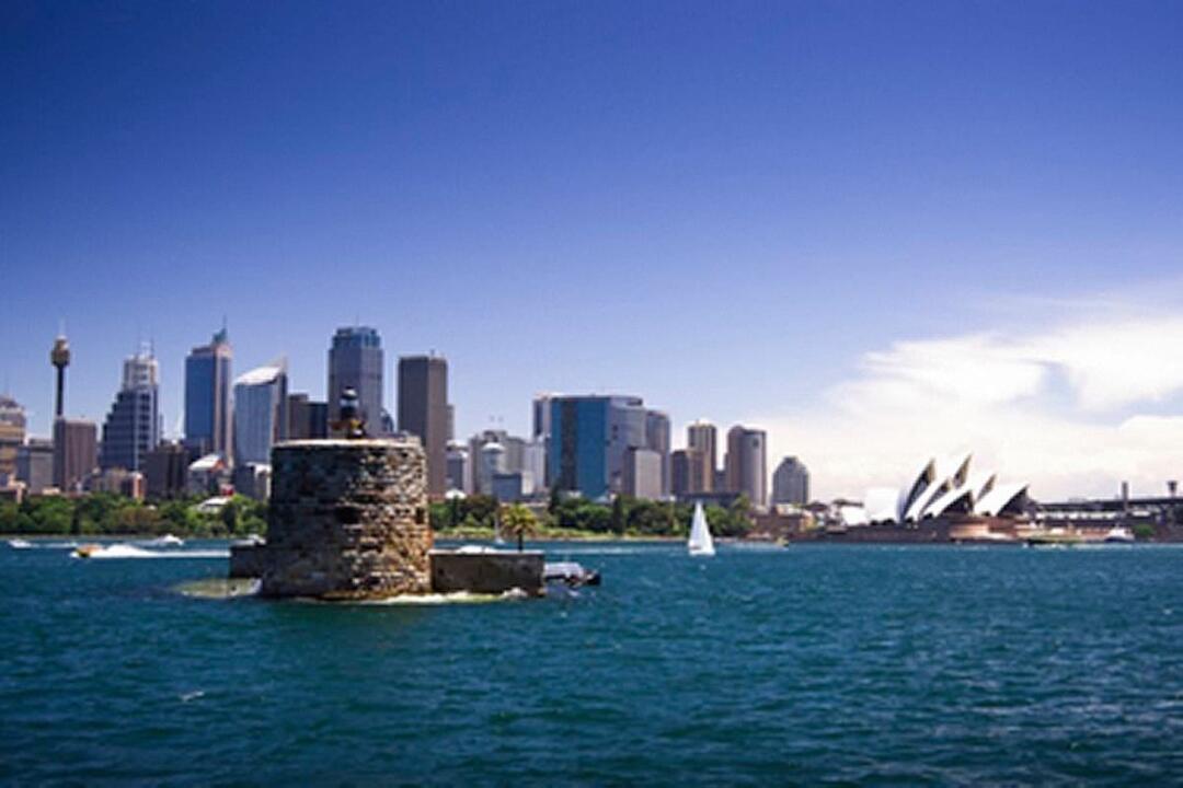 Convicts and Castles Tour, Family Pass Sydney NSW