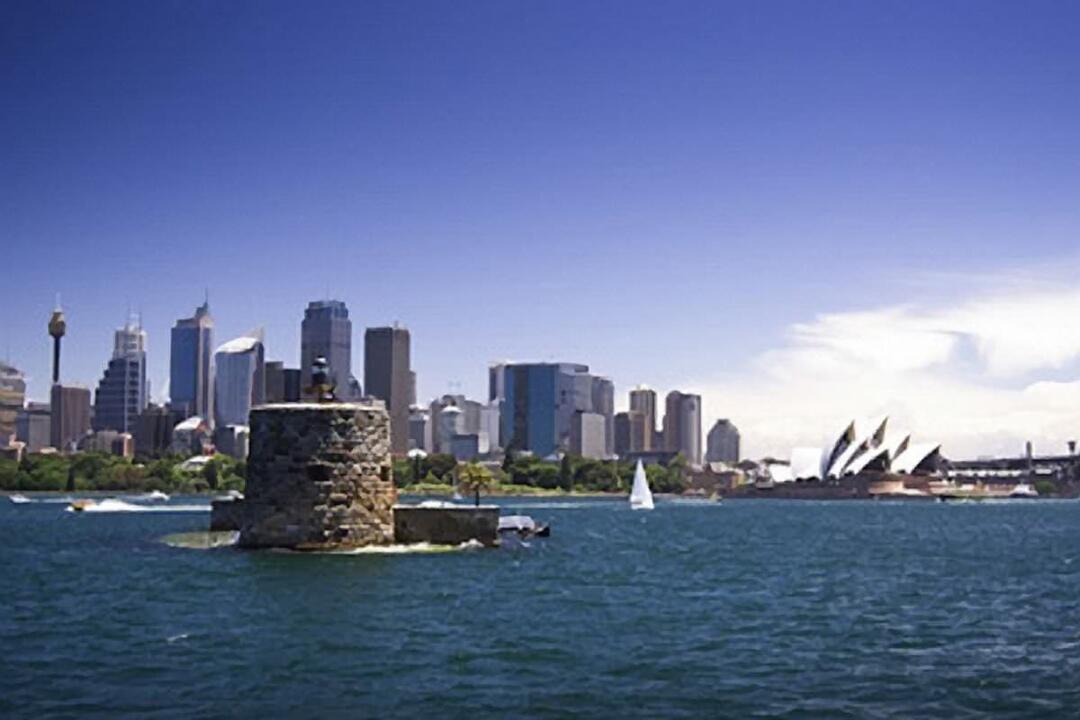 Convicts and Castles Tour Pass Sydney NSW