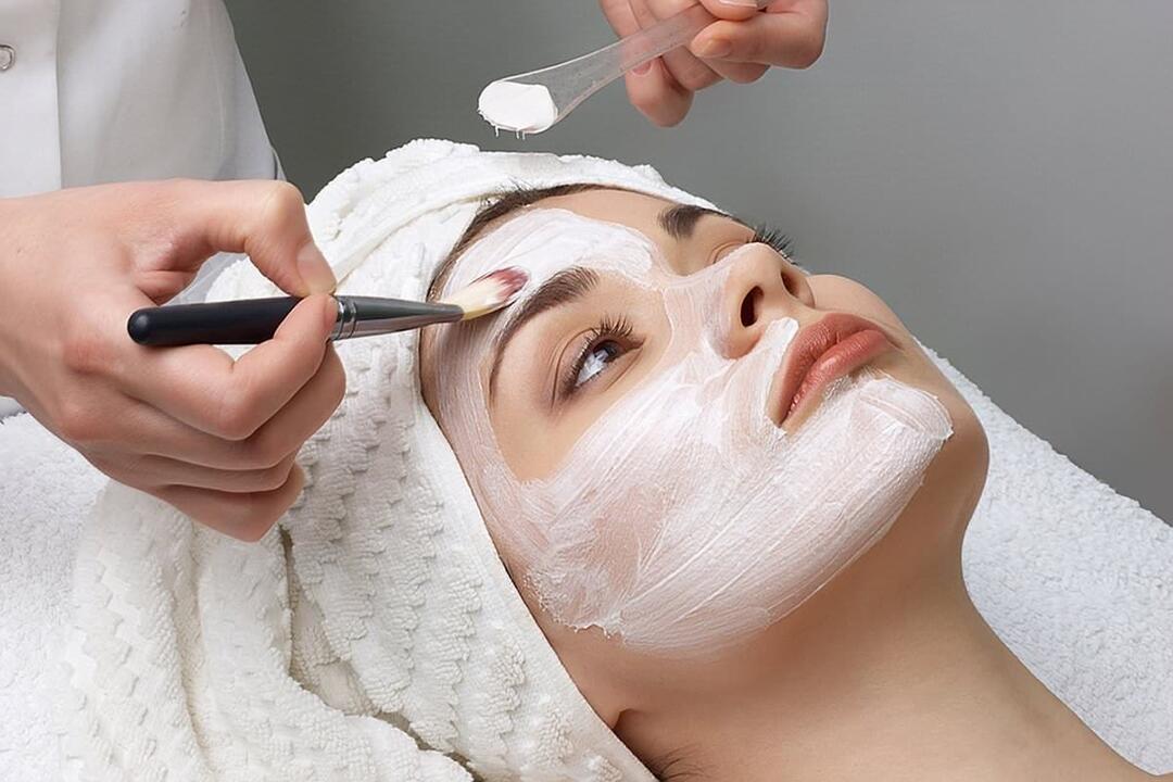 Deluxe Facial At Home - 1 Hour Treatment Sydney NSW