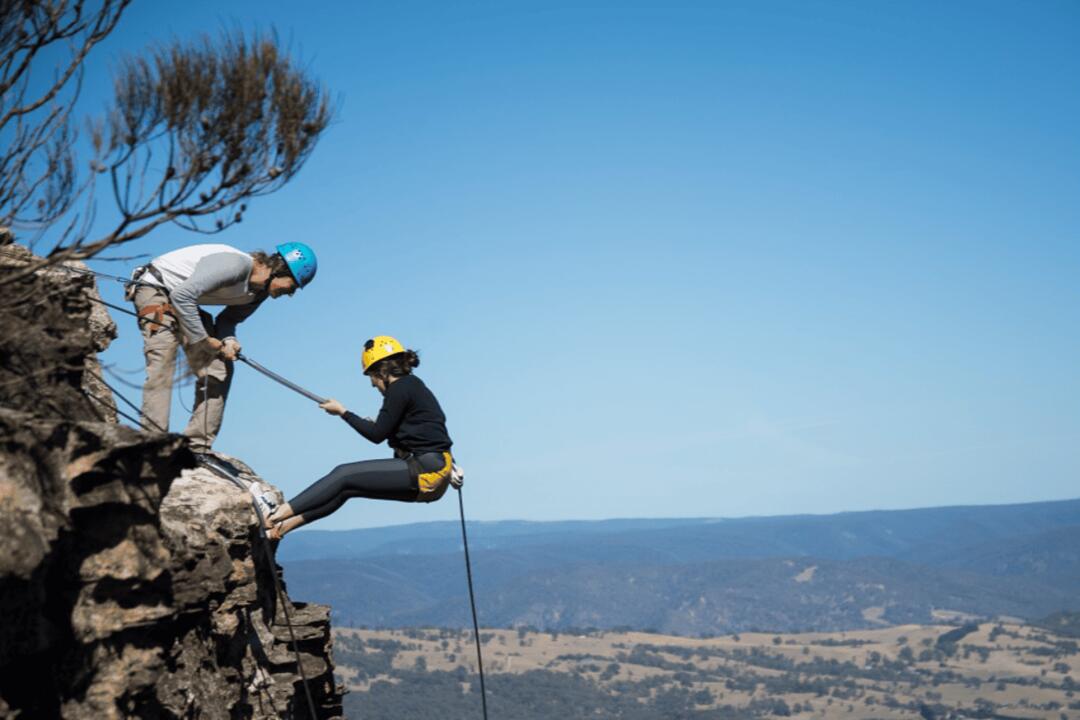 Abseiling Mini Jump For Two Katoomba NSW