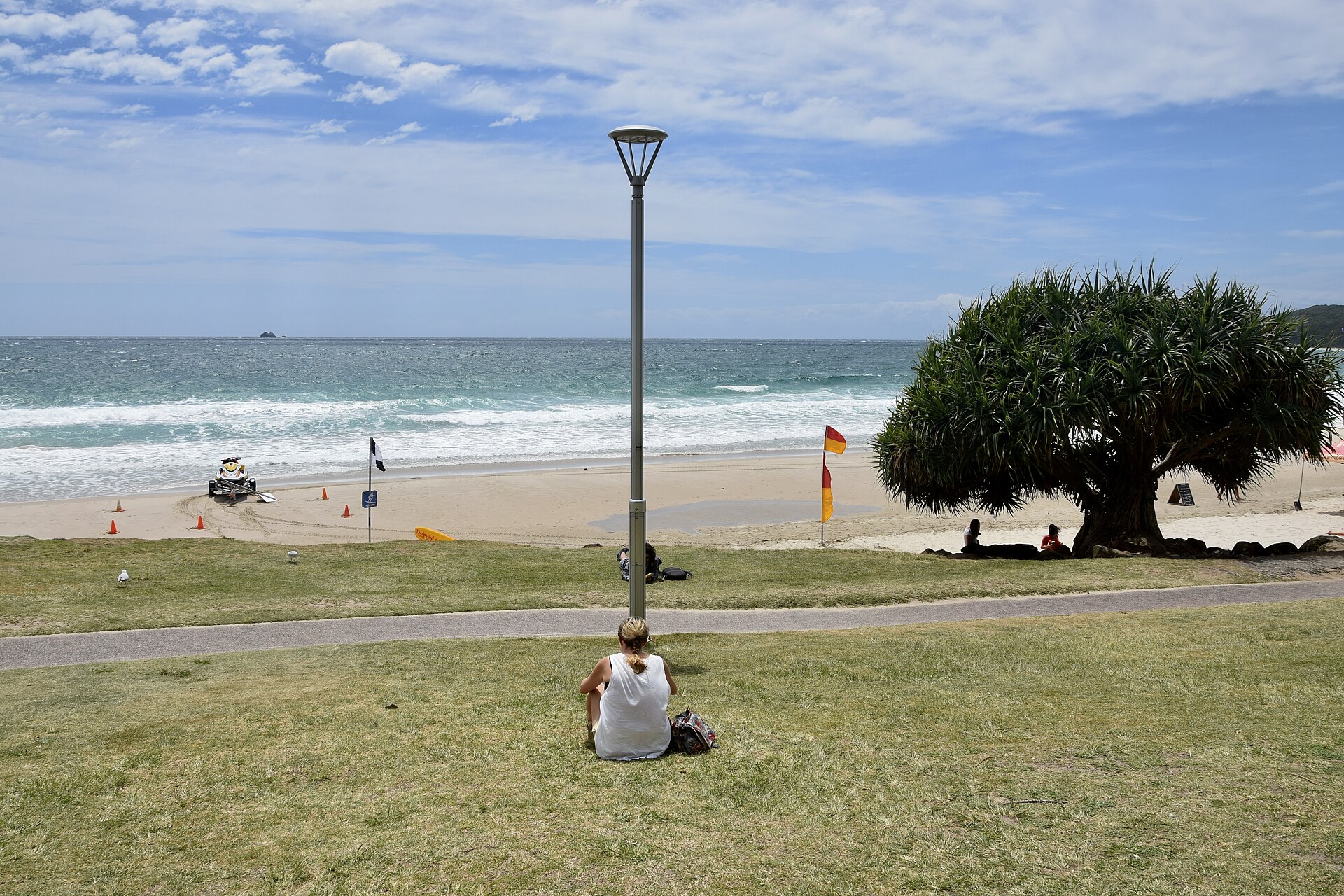 Main Beach in Byron Bay is the central beach in the beachtown of Byron Bay in the state of New South Wales, Australia.