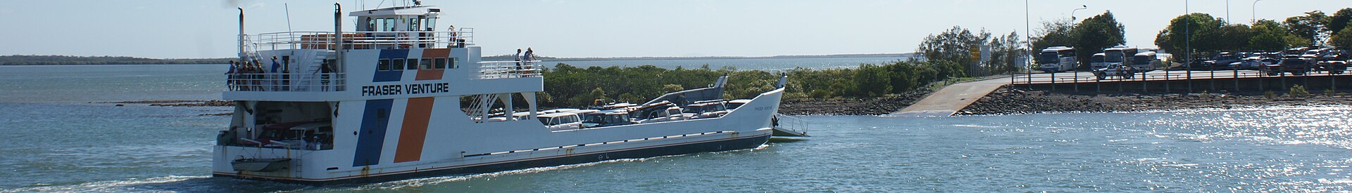 Fraser Island ferry arriving at River Heads
